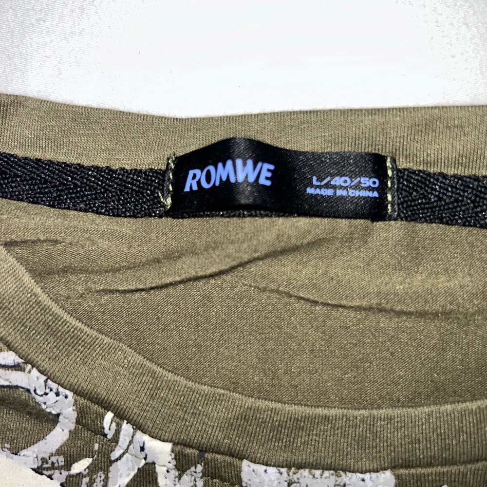 ROMWE Skull Graphic Tee Olive Green Grunge Goth Streetwear Size L - Picture 3 of 5